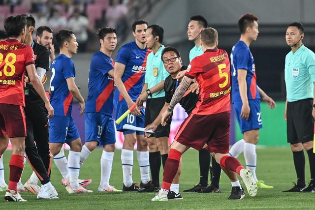 曼联老板牵头加入吉达联合股权竞标